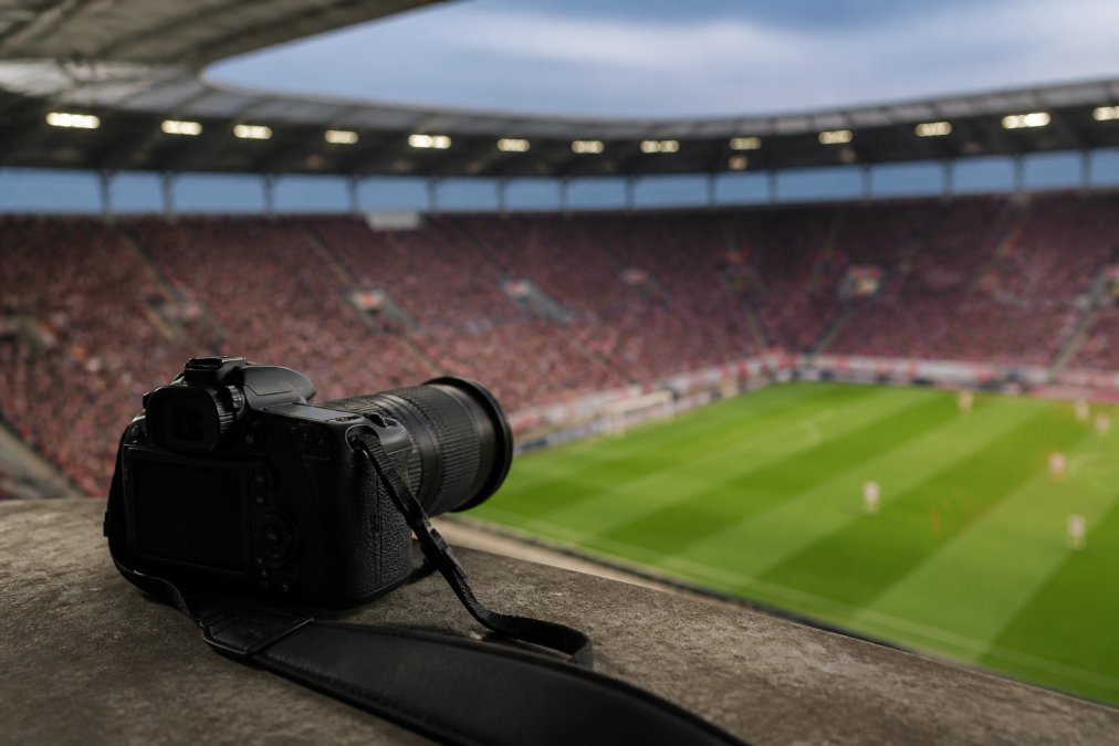 What Makes Stadium Photos Authentic: A Fan's Guide